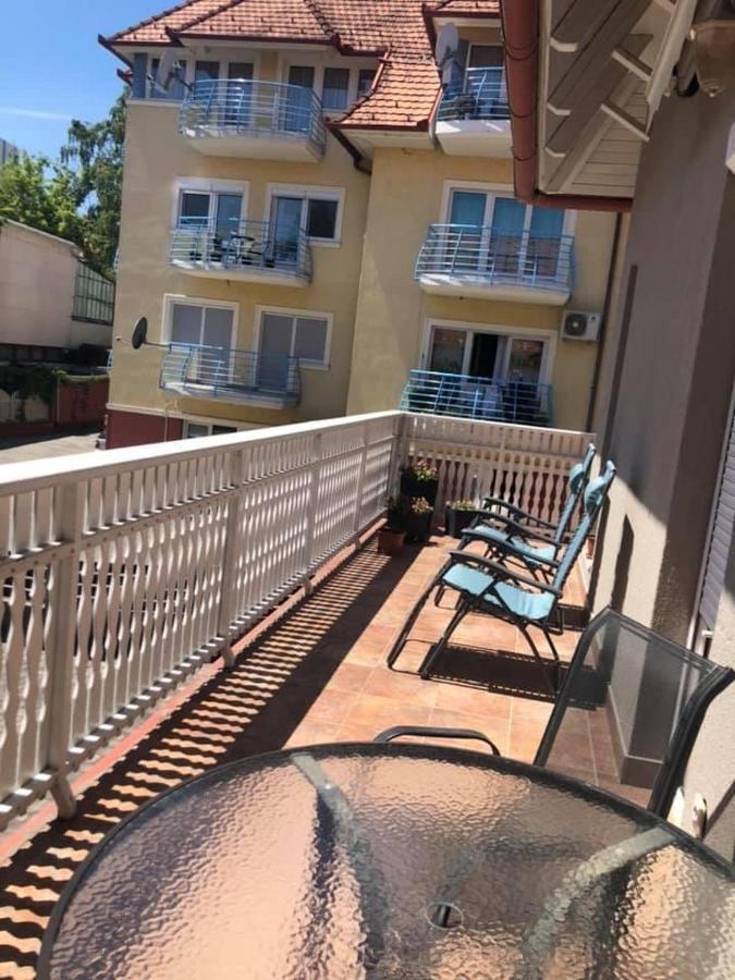Huerkecz Apartmanhaz Heviz Luaran gambar