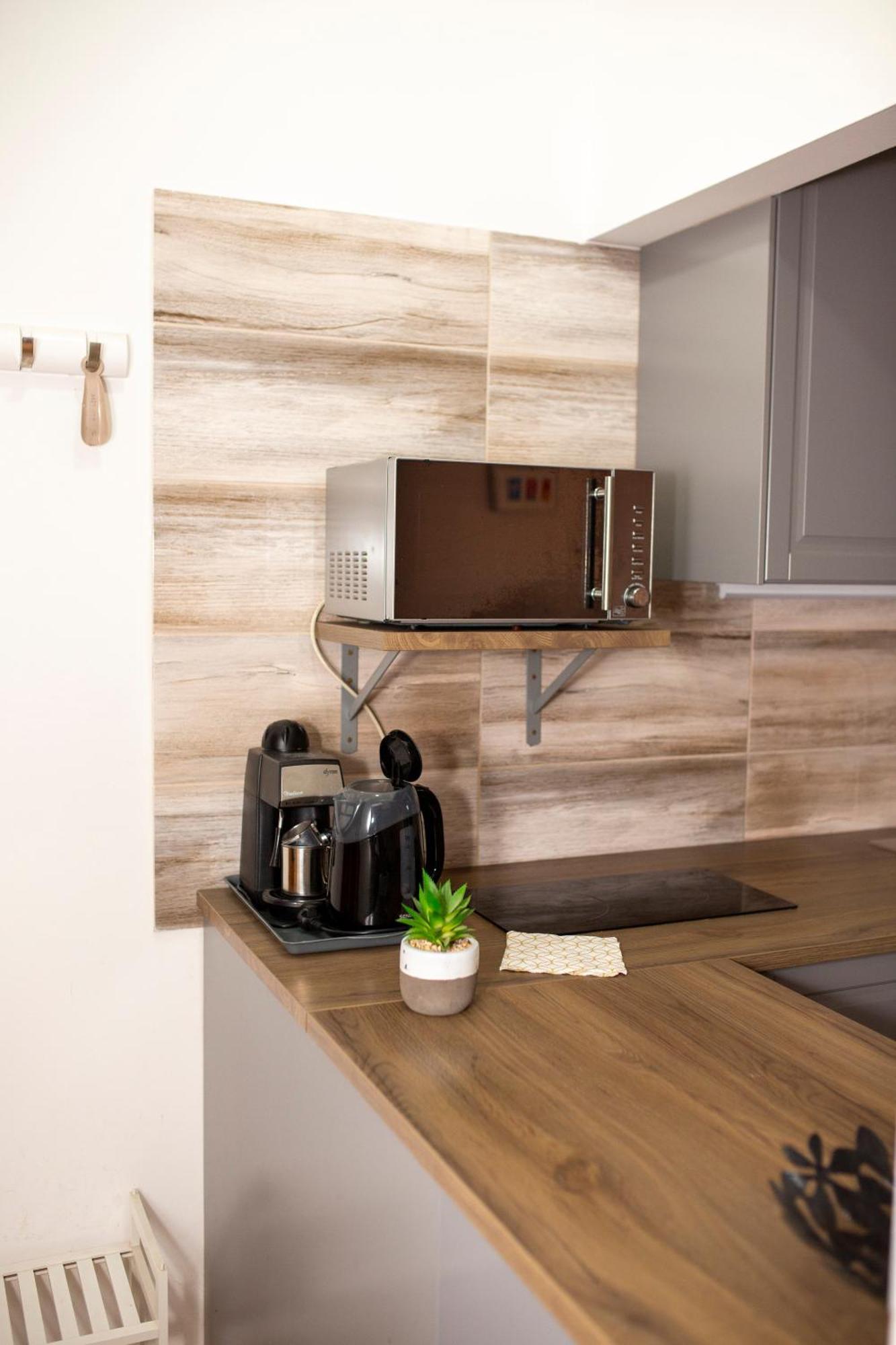 Huerkecz Apartmanhaz Heviz Luaran gambar