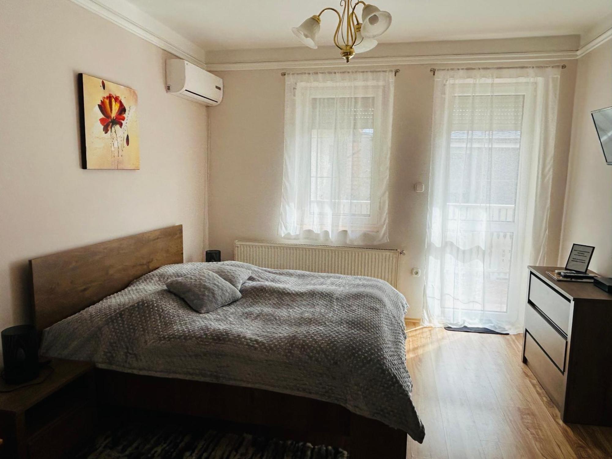 Huerkecz Apartmanhaz Heviz Luaran gambar